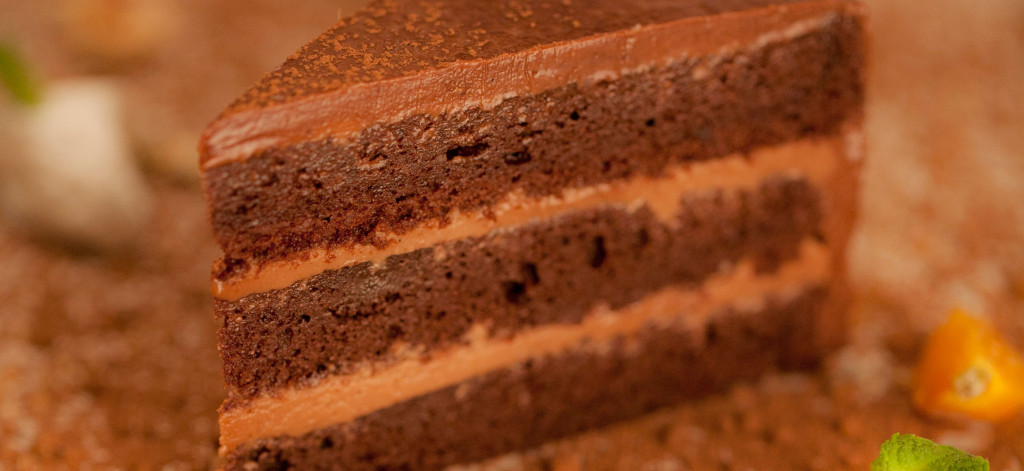 gluten-free red velvet-cake